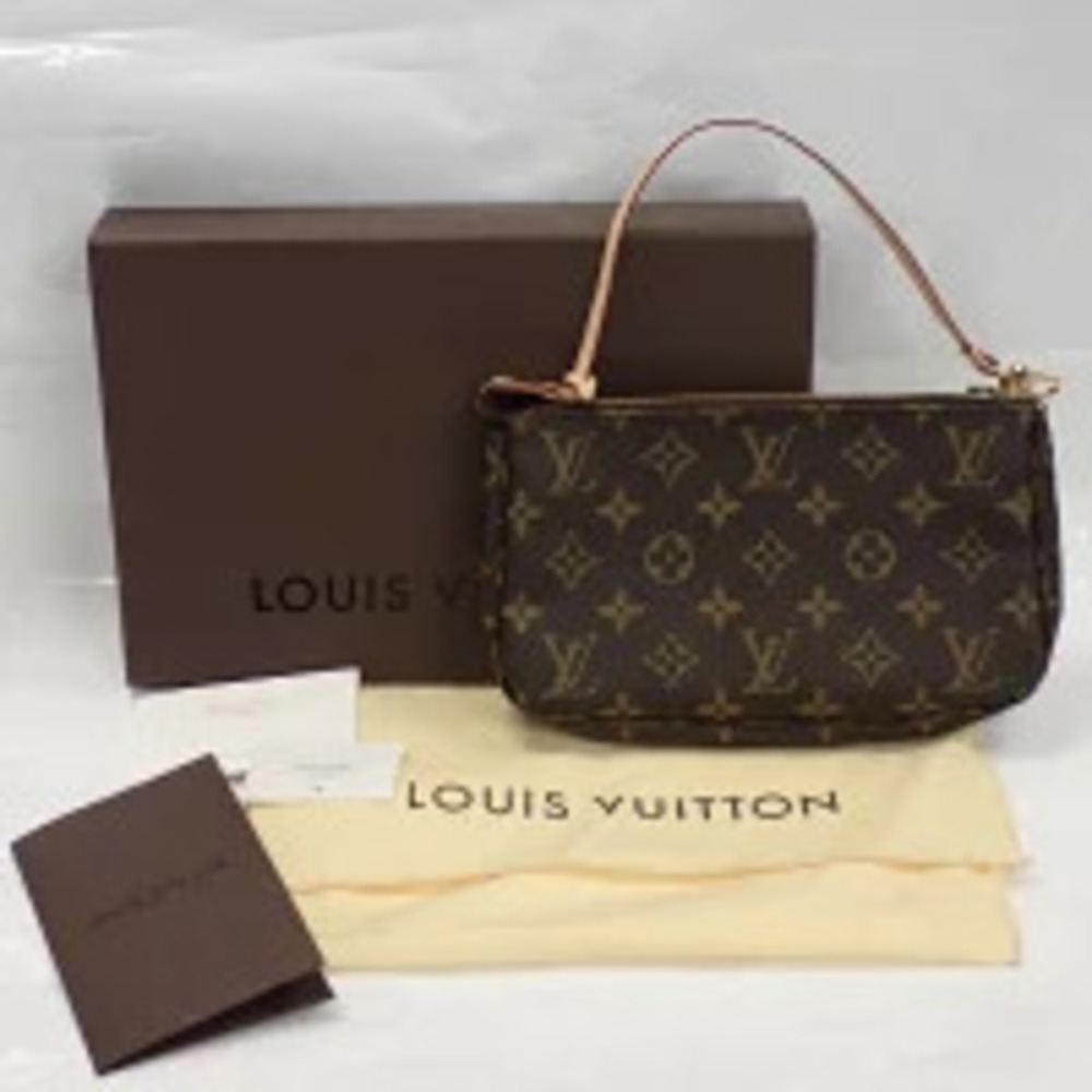 Louis Vuitton Pochette Monogram Stored Handbag Accessoires Clutch